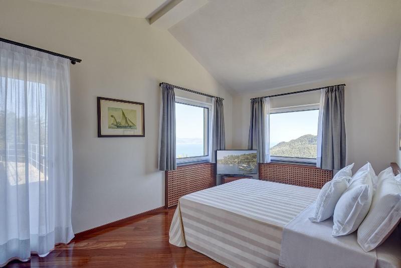 Il Leccio Luxury Resort image