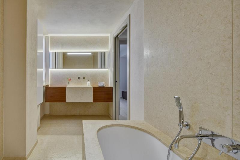 Il Leccio Luxury Resort image