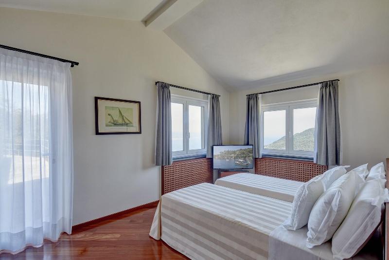 Il Leccio Luxury Resort image