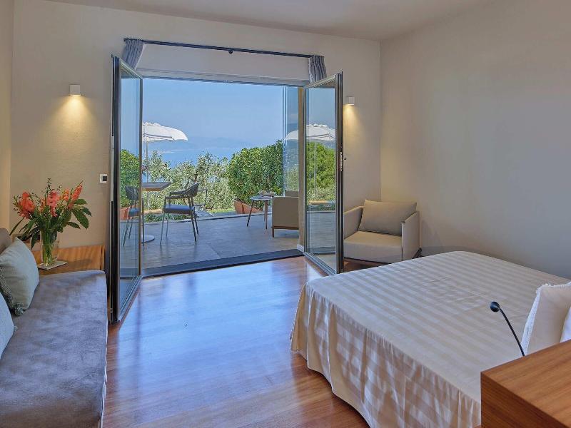 Il Leccio Luxury Resort image
