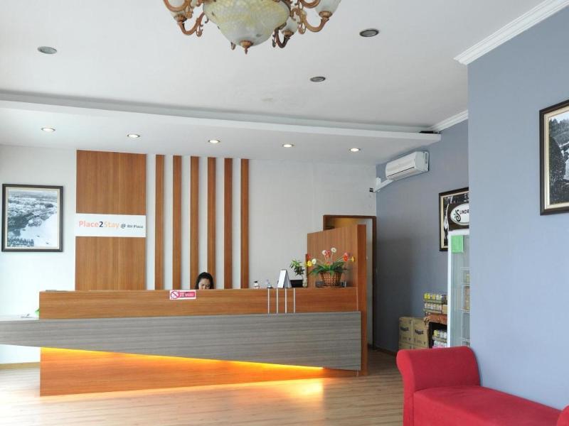 Place2Stay Rh Plaza Hotel image