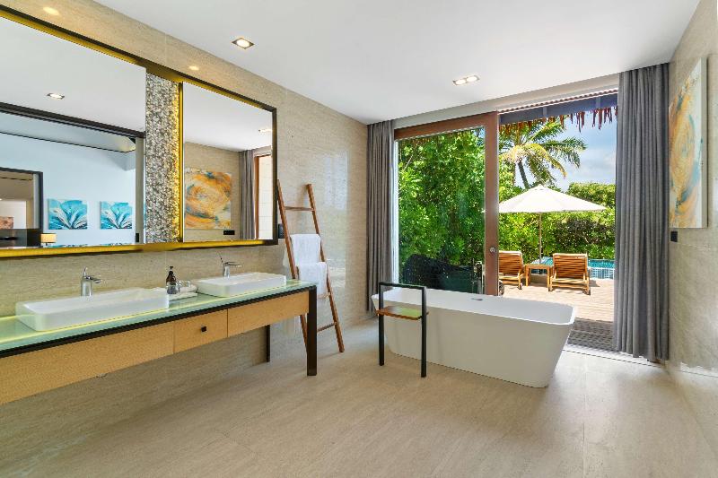 Radisson Blu Resort Maldives image