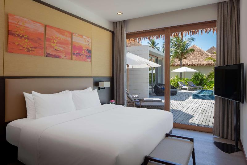 Radisson Blu Resort Maldives image