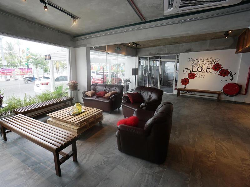Riverine Garden Hotel image