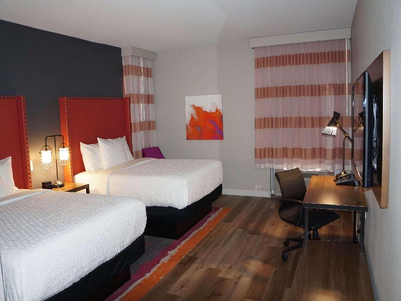 La Quinta by Wyndham Dallas Lewisville image