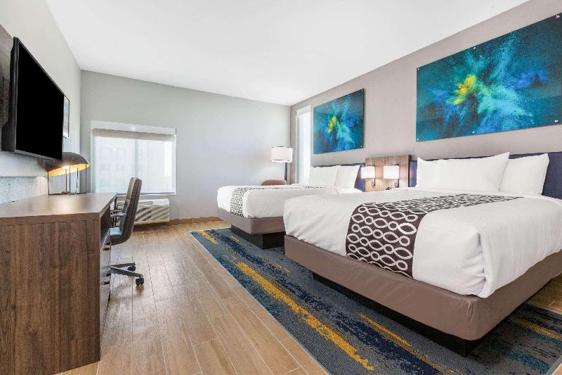 La Quinta Inn & Suites by Wyndham Galveston