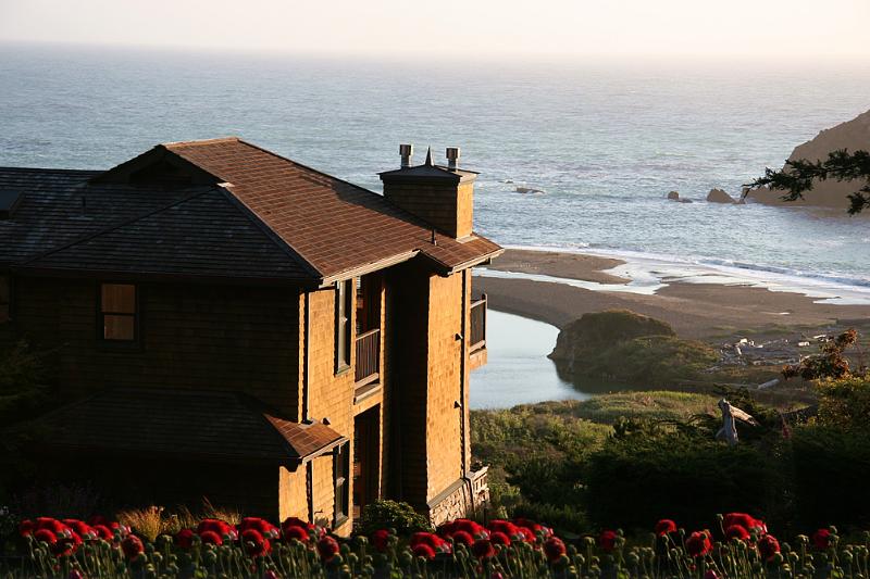 Elk Cove Inn & Spa — main photo