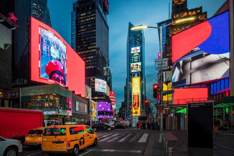 La Quinta Inn and Suites Times Square South image