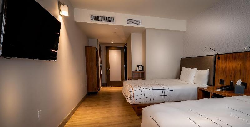 La Quinta Inn and Suites Times Square South image