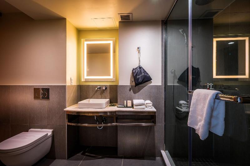 La Quinta Inn and Suites Times Square South image