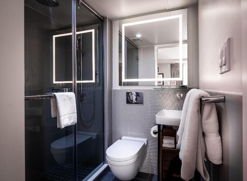 La Quinta Inn and Suites Times Square South image