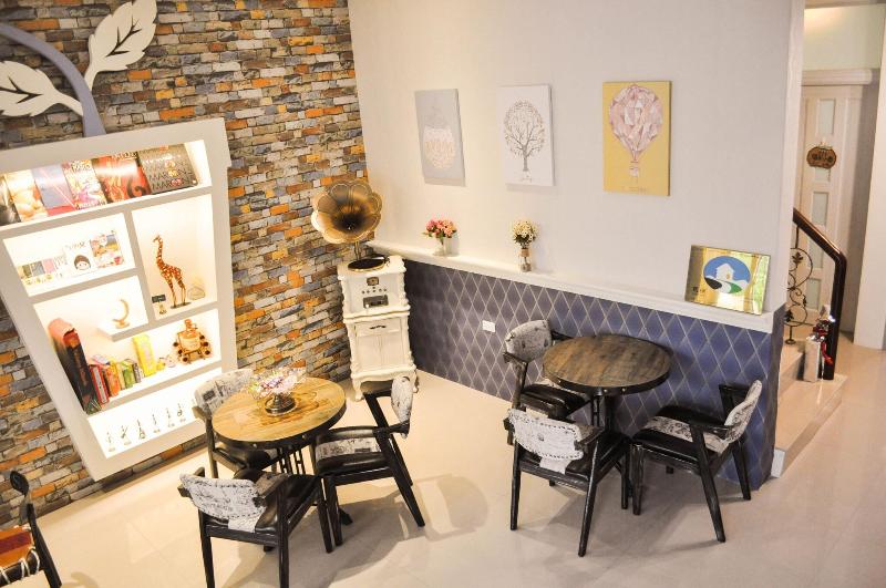 Sun Giraffe Taitung Bnb image