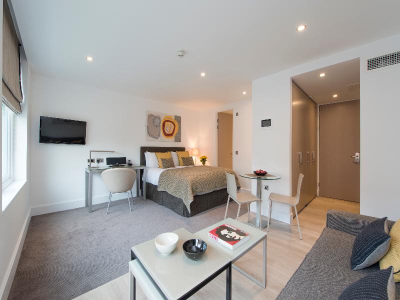 The Rosebery by Supercity Aparthotels  image