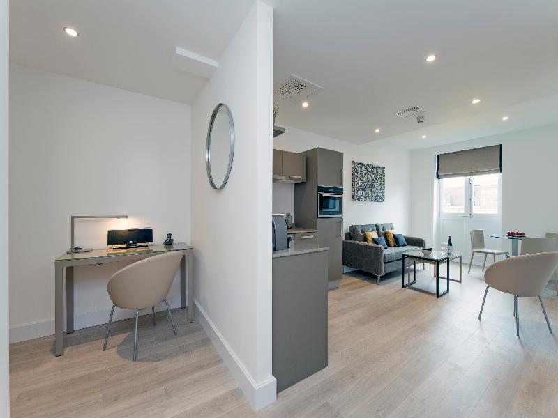The Rosebery by Supercity Aparthotels  image