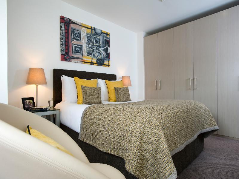 The Rosebery by Supercity Aparthotels  image