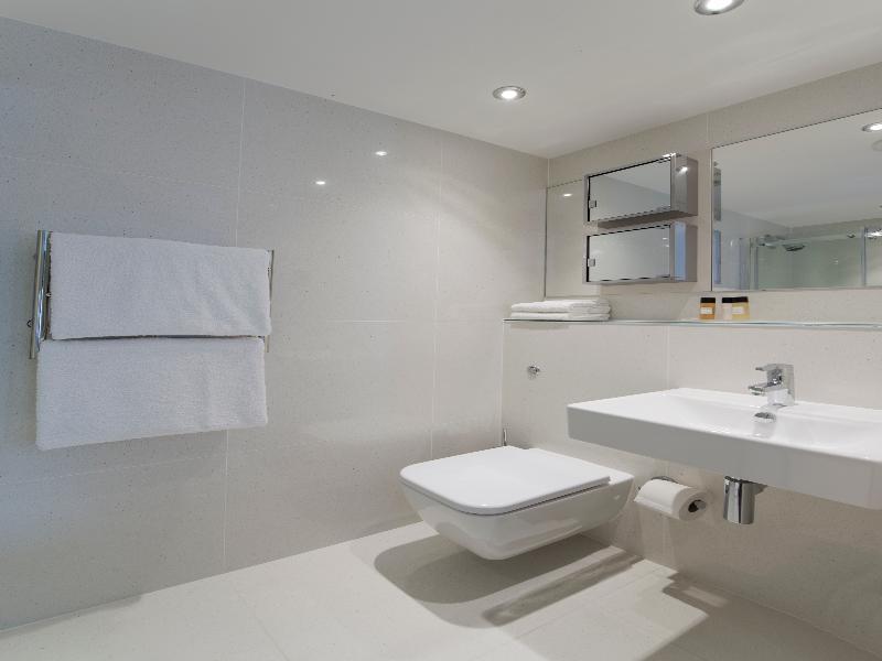 The Rosebery by Supercity Aparthotels  image