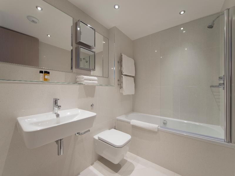 The Rosebery by Supercity Aparthotels  image