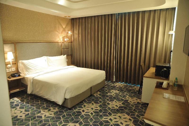 Holiday Inn Gurugram Sector 90 photo 18