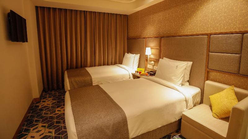 Holiday Inn Gurugram Sector 90 photo 21