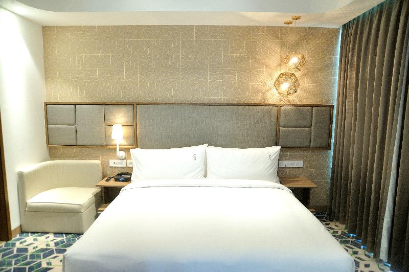 Holiday Inn Gurugram Sector 90 photo 23