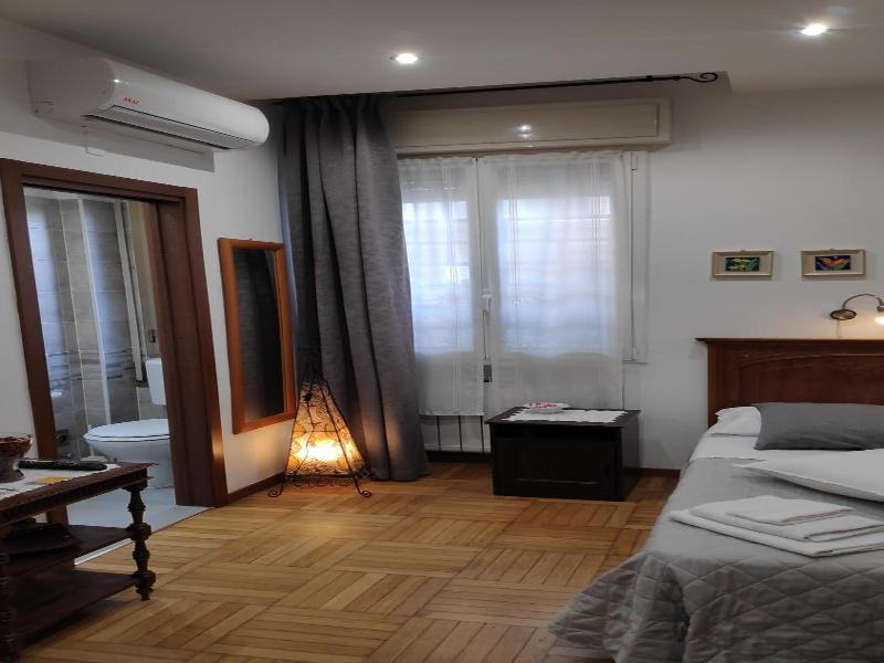 Bed And Breakfast Centrale image