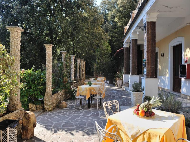 FERRETTI image