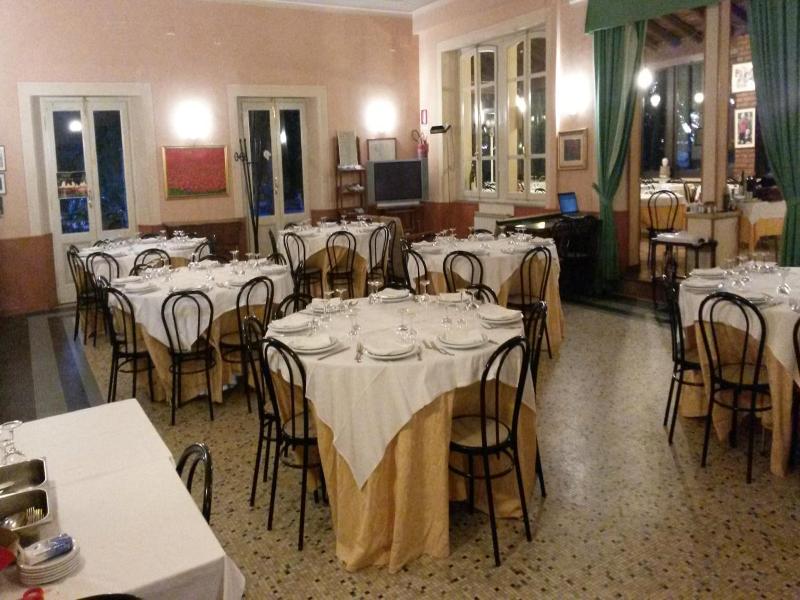 FERRETTI image