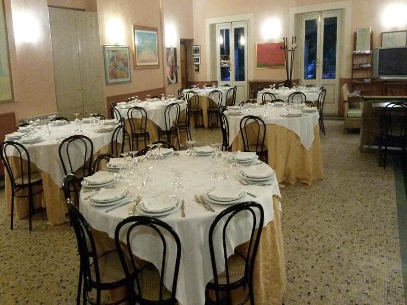 FERRETTI image