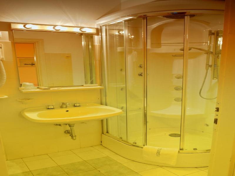 FERRETTI image
