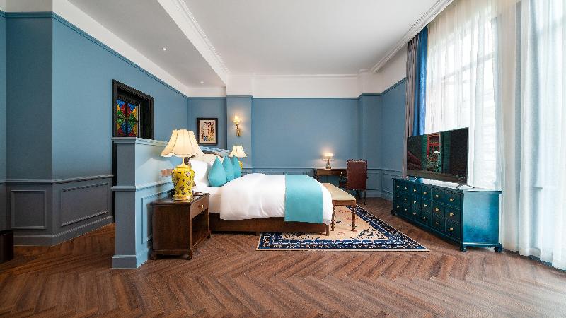 Hotel Indigo Heilong Lake image
