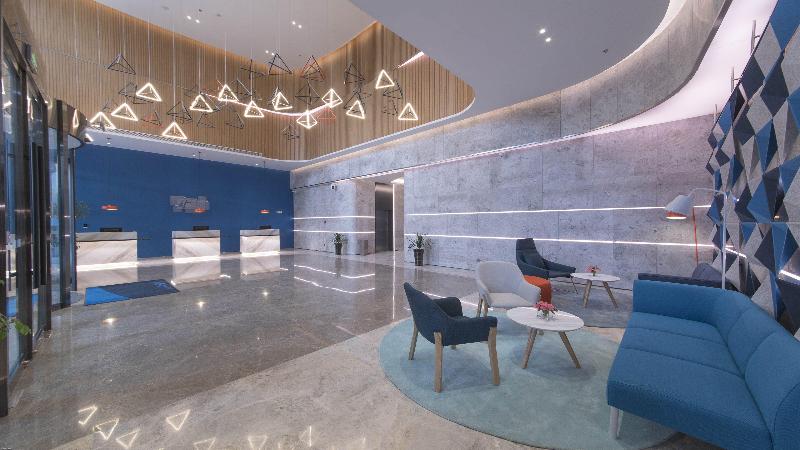 Holiday Inn Express Liyang Huafu image