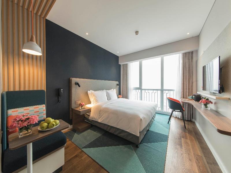 Holiday Inn Express Liyang Huafu image