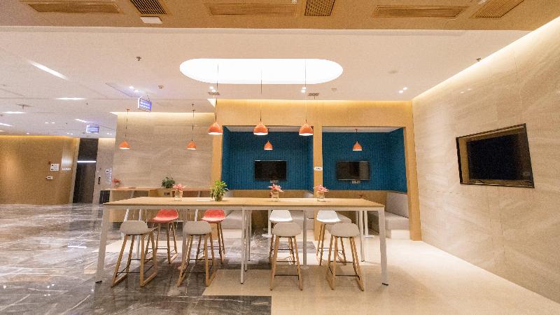 Holiday Inn Express Shangqiu Ancient Town image