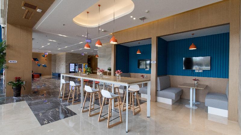 Holiday Inn Express Shangqiu Ancient Town image
