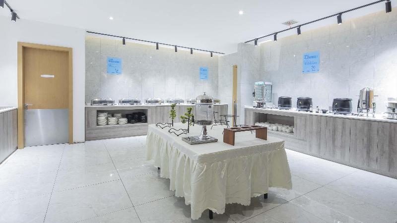 Holiday Inn Express Shangqiu Ancient Town image