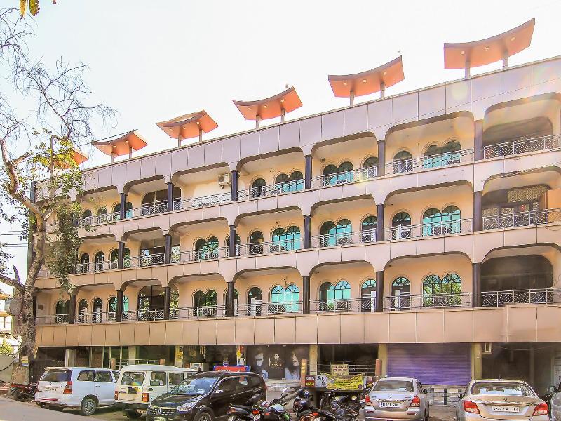 Capital O 12244 Hotel JK Palace — photo 2