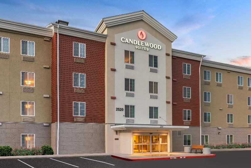 Candlewood Suites Sumner Puyallup Area image