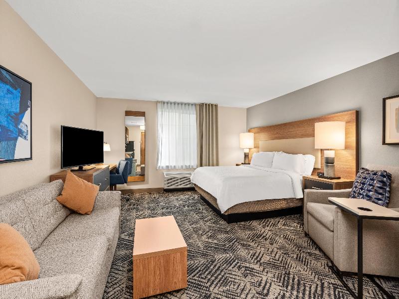 Candlewood Suites Sumner Puyallup Area image