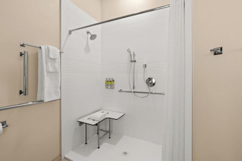 Candlewood Suites Sumner Puyallup Area image