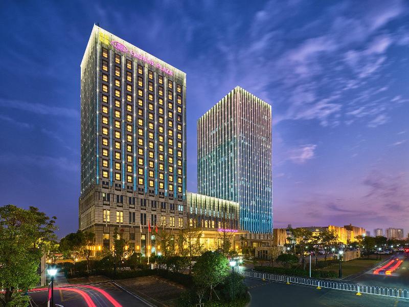 Hotel Crowne Plaza Wuhan Development Zone