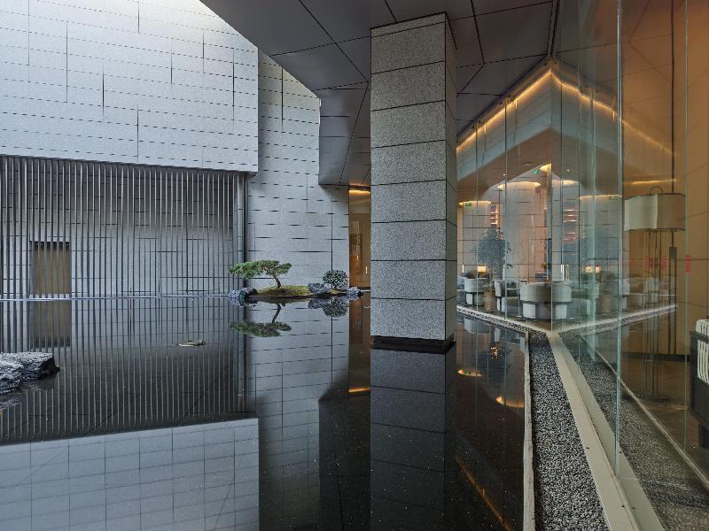 Hualuxe Nanjing Yangtze River - An IHG Hotel