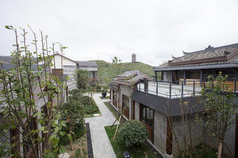 Holiday Inn Express Guizhou Qinglong image