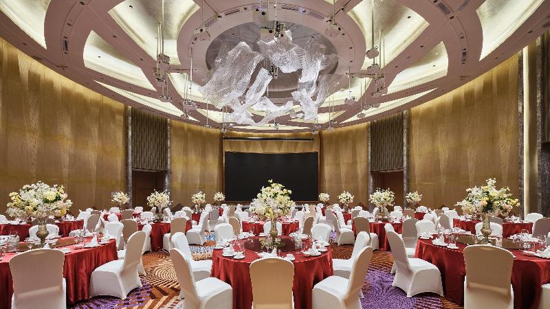 Holiday Inn Xining Hot-Spring image