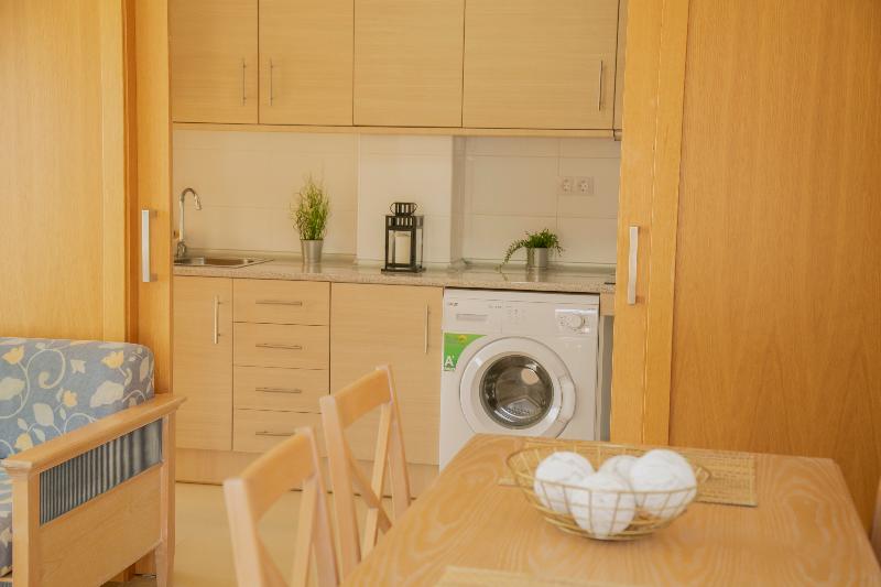 Apartamentos Be Free Isla Plana image