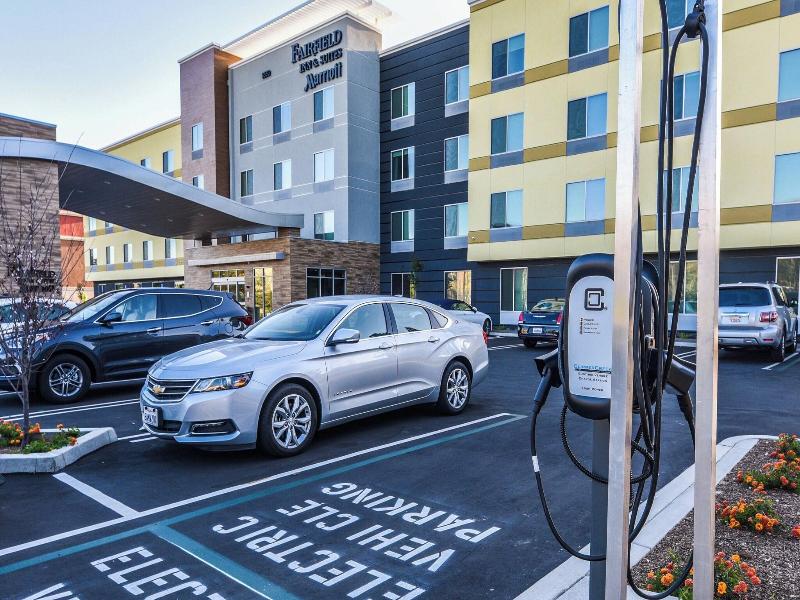 Fairfield Inn Suites Ontario Rancho Cucamonga image