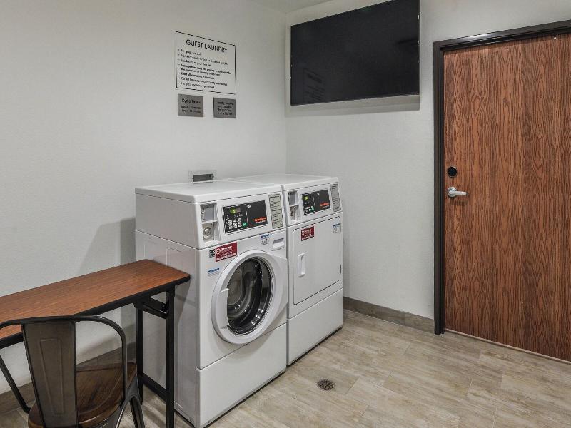 Fairfield Inn Suites Ontario Rancho Cucamonga image