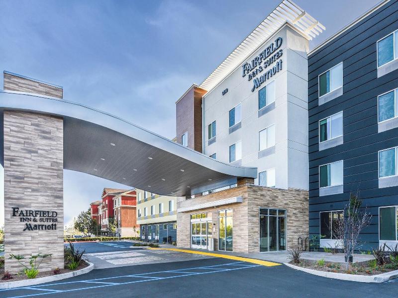 Fairfield Inn Suites Ontario Rancho Cucamonga image
