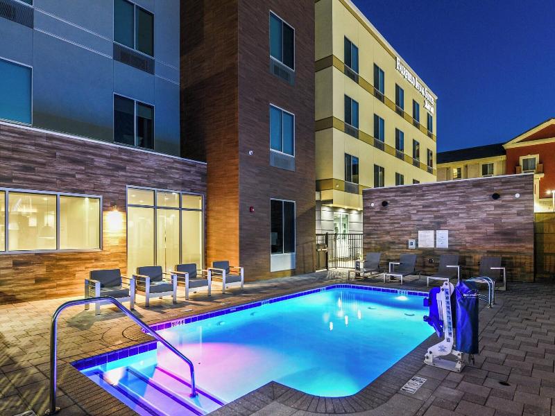 Fairfield Inn Suites Ontario Rancho Cucamonga image
