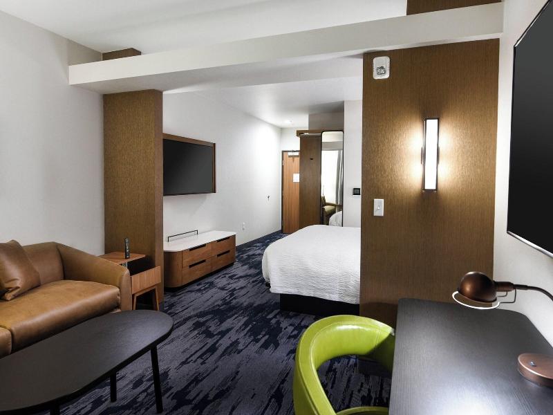 Fairfield Inn Suites Ontario Rancho Cucamonga image
