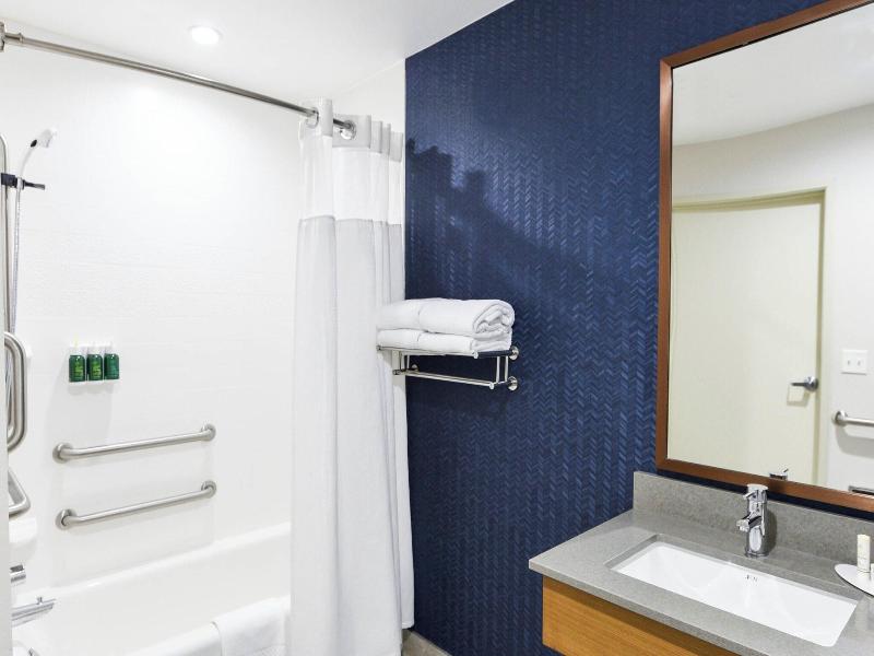 Fairfield Inn Suites Ontario Rancho Cucamonga image